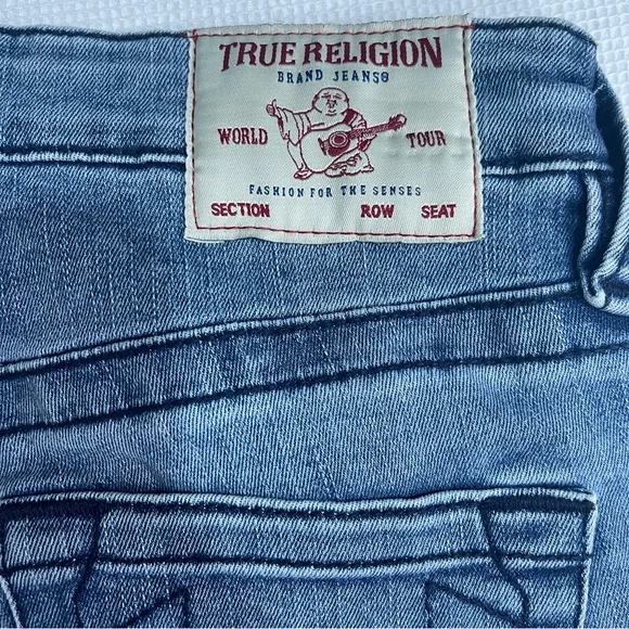 True Religion Riley knee length shorts light Wash mid rise Bermuda shorts Sz 26 - Picture 3 of 11